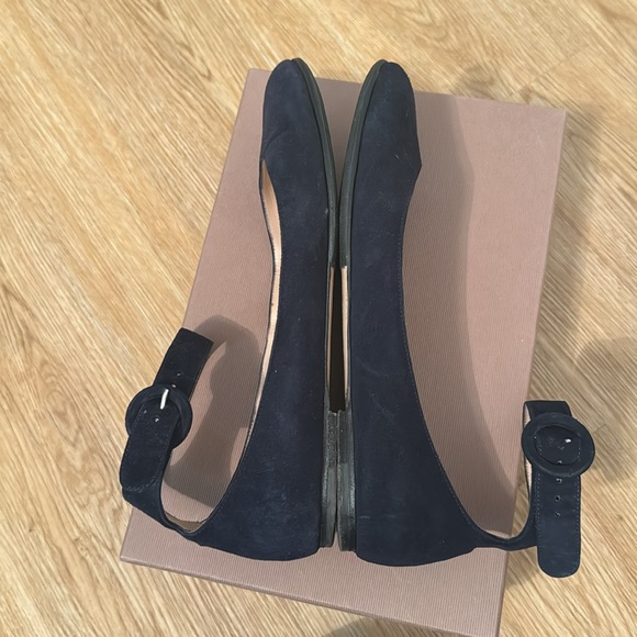 GIANVITO ROSSI SUEDE NAVY BLUE FLAT CLOSED TOE MARYJANE SHOES 39.5 - Picture 2 of 6